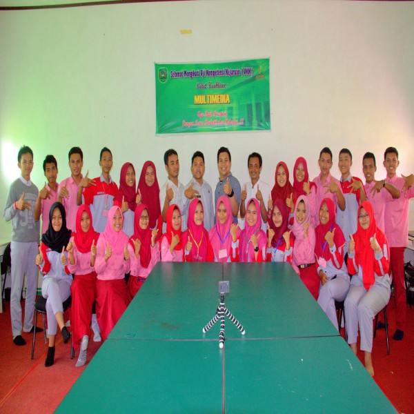 UJI KOMPETENSI KEAHLIAN MULTIMEDIA 2017